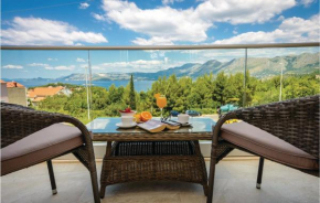 Amazing Apartment In Cavtat With House Sea View